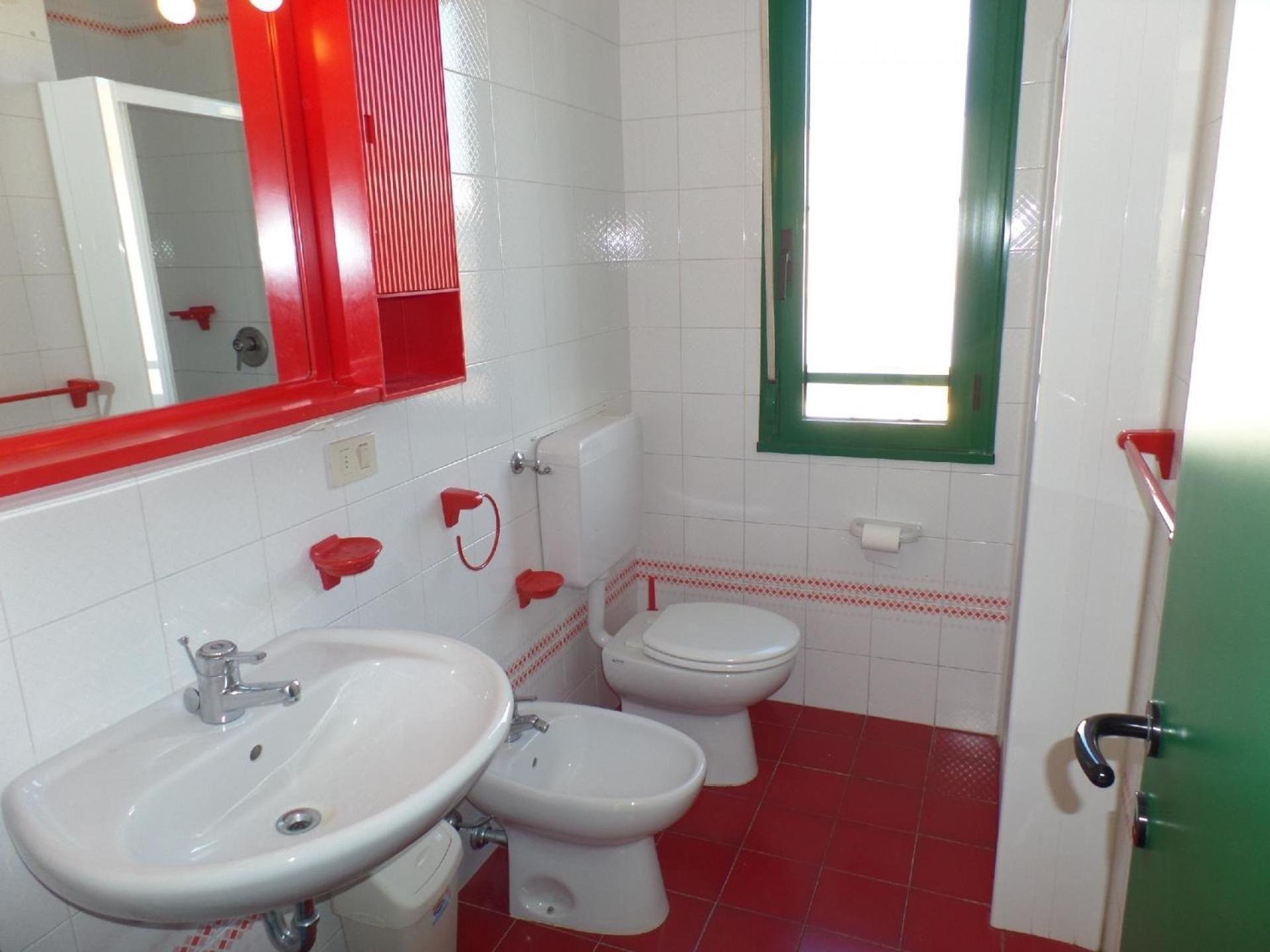 Fuer 7 Personen Ca 50 Qm In Bibione, Adriakueste Italien Und Umgebung * Bibione